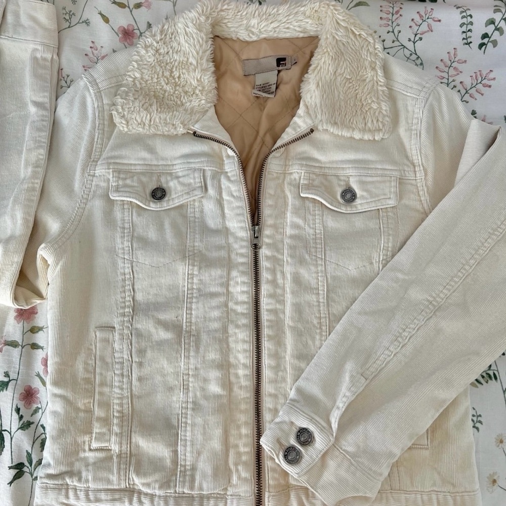 y2k forever 21 cream corduroy sherpa jacket